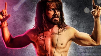 ‘Udta Punjab’ song: Shahid Kapoor nails the rockstar act in ‘Chitta Ve’