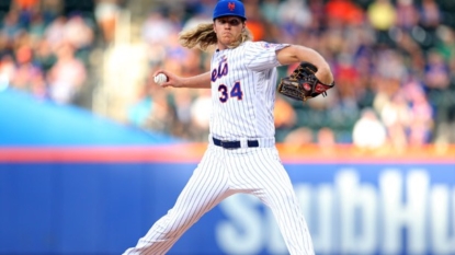 Mets ace Noah Syndergaard exits start with elbow flare up