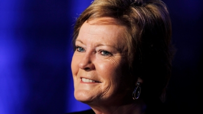 Pat Summitt, winningest coach in NCAA Div. 1 history, dead at 64