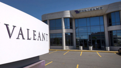 Valeant loses money in 1Q, cuts outlook, shares plunge