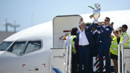 Antoine Griezmann named player of the tournament at Euro 2016