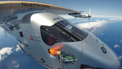 Plane Completes First No-Fuel Lap of Earth