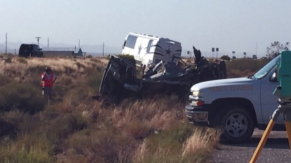 Cowboys bus in crash, 4 people killed