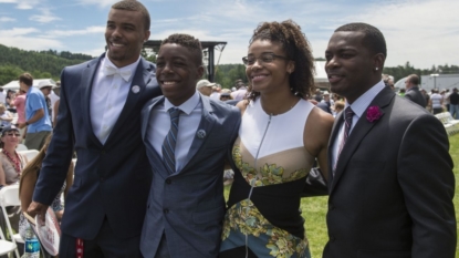 Emotion Pours from Griffey Jr.’s and Piazza’s Hall of Fame Speeches