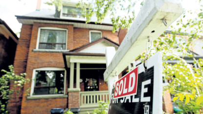 ‘Moderate’ evidence of problems in Canada and Vancouver housing markets: CMHC