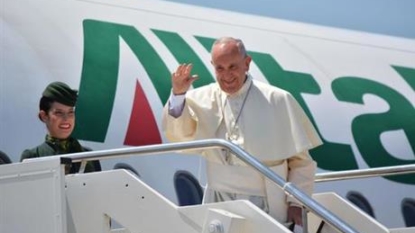 Minister promises strong security at pope visit