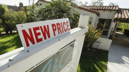 US home prices rise at steady pace as sales heat up