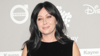 Shannen Doherty shaves head amid cancer battle