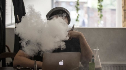 Study examines e-cigarettes, cigarettes among Southern California teens