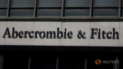 Abercrombie reports wider 2Q loss on sales decline