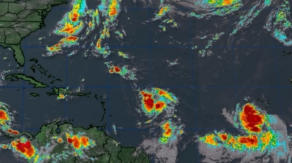 Tropical Wave Struggling to Gain Strength