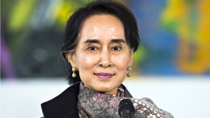 Aung San Suu Kyi heads to China for official visit