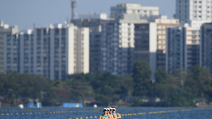 Australian rowing coaches robbed at knifepoint in Rio