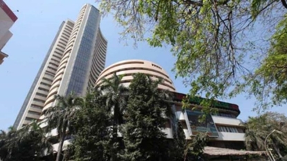 Nifty Suffers Losses, BSE Slips 88 Points Amid RBS-Infosys Fiasco