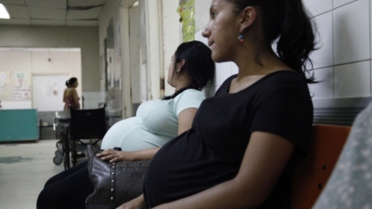 Gov. Abbott asks Obama for federal funds to combat Zika in Texas