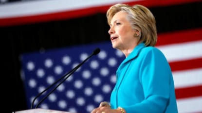 Clinton ‘absolutely’ asking Republicans to reject Trump