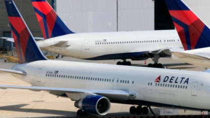 Delta struggles through third day of computer problems