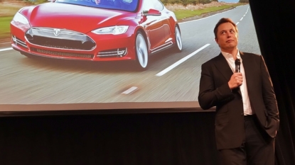 Tesla to buy SolarCity for $2.6bn