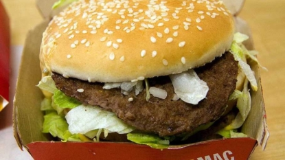 McDonald’s to serve antibiotic-free chicken, sort of