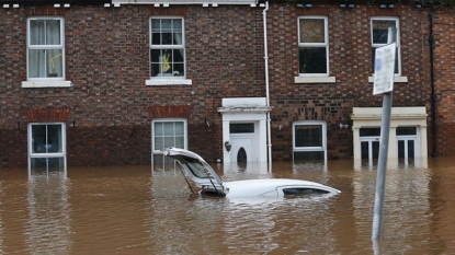 Flood death toll reaches 10 in Louisiana