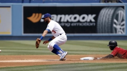 Grandal, Seager and Pederson homer as Dodgers rout D-backs