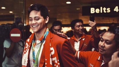 Olympics: Singaporeans cheer return of golden boy Schooling