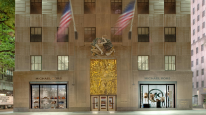 Michael Kors Holdings tops Street 1Q forecasts