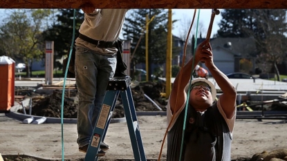 US Homebuilder Sentiment Rises in August as Sales Improve