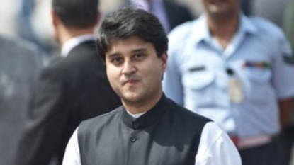 Kerala: Man dies after Congress MP Jyotiraditya Scindias auto hits two-wheeler