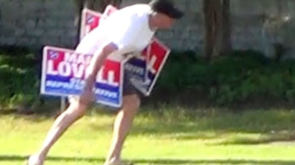 Lawmaker jailed in campaign sign theft bailed out by victim