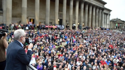 Thousands turn out in Liverpool city centre for Jeremy Corbyn rally