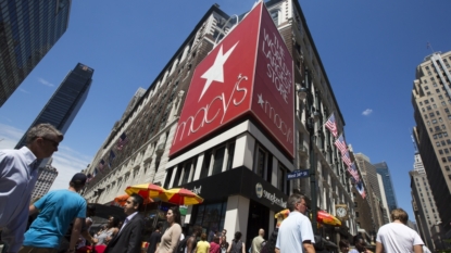 Macy’s to Close 100 Stores