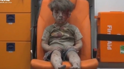 The Haunting Image of a Syrian Boy Who’s Only Known War