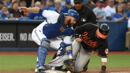 Orioles need win today to leave Toronto in first place