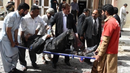 Pakistanis mourn attack on lawyers and a deadly culture war