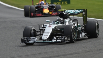 Rosberg eases to victory in chaotic Belgian GP