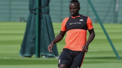 Mane suffers injury scare in Liverpool training