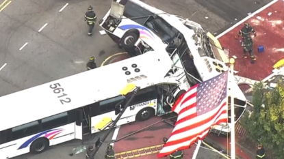 Driver killed, 19 injured when 2 New Jersey buses crash