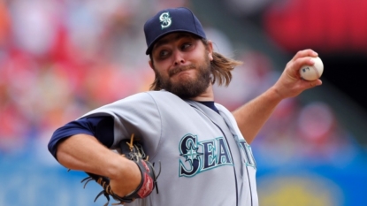 Orioles acquire Wade Miley from Mariners