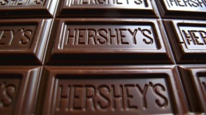 Hershey stock plummets 11% after Mondelez merger crumbles