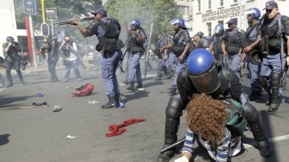 Top South African universities close after violent protests