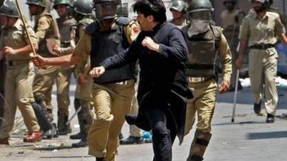 Police say 2 killed, 25 injured in protests in Kashmir