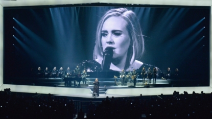 Adele Dedicates NYC Show to Brangelina