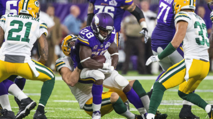 Adrian Peterson to have knee surgery Thursday, will miss multiple games