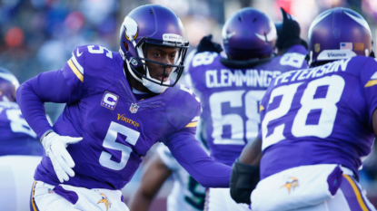 Teddy Bridgewater Has Torn ACL, Dislocated Left Knee