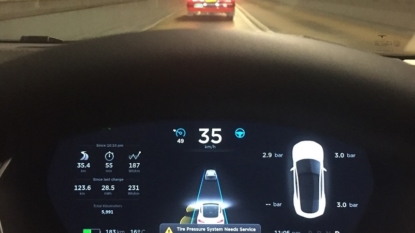 Tesla’s 8.0 software update addresses Autopilot shortcomings