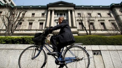 Bank of Japan alters policy to spur growth