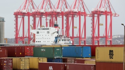 Bankrupt shipping giant trying to ease cargo chaos fears