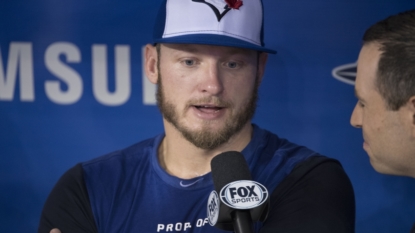 Blue Jays’ Josh Donaldson to undergo MRI on injured hip