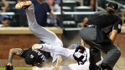 Bauer, Lindor lead Indians past Marlins 8-3